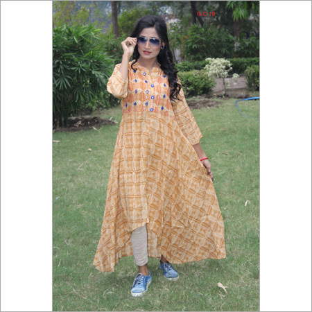 Ladies Woolen Kurtis - Woolen, Sizes: M/L/XL/XXL, Color: Orange | Long Sleeve, Modern Style, Ideal for Daily Wear and Ceremonial Events