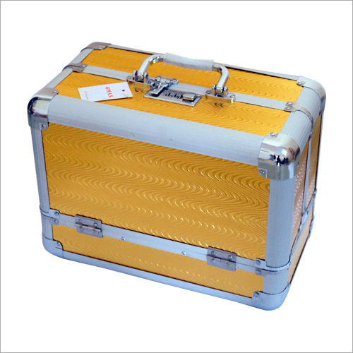 Expandable Makeup Case