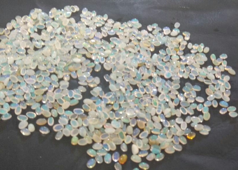 Opal Stone Size: Free