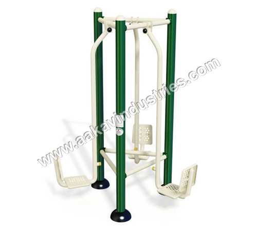 TRIPLE LEG PRESS