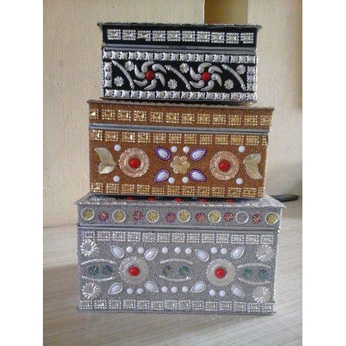 फैंसी गिफ्ट बॉक्स