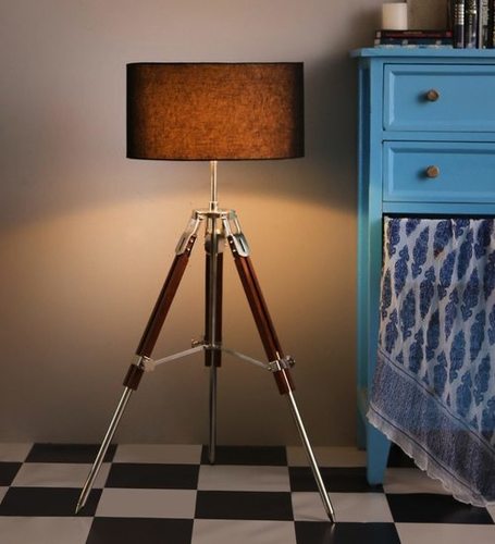 डिजाइनर नौकायन ट्राइपोड फर्श लैंप, समुद्री स्टूडियो कोने की लैंप