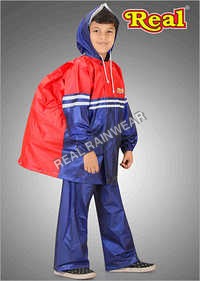 मैजेस्टिक बैगी रेनकोट आयु समूह: 7-15 वर्ष