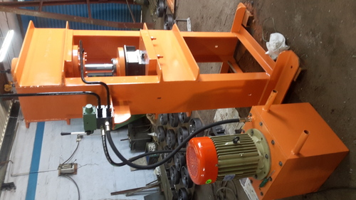 हाइड्रोलिक प्रेस मशीन अधिकतम खुलने की दूरी: ग्राहक की आवश्यकता के अनुसार मिलीमीटर (मिमी)