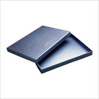 वायलेट टिन बॉक्स