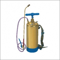 हैंड कम्प्रेशन स्प्रेयर