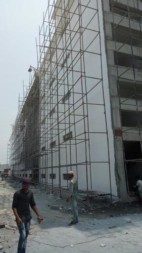 स्कैफोल्डिंग सामग्री किराया सेवाएँ