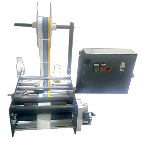Semi Automatic Labeller For Round Bottles