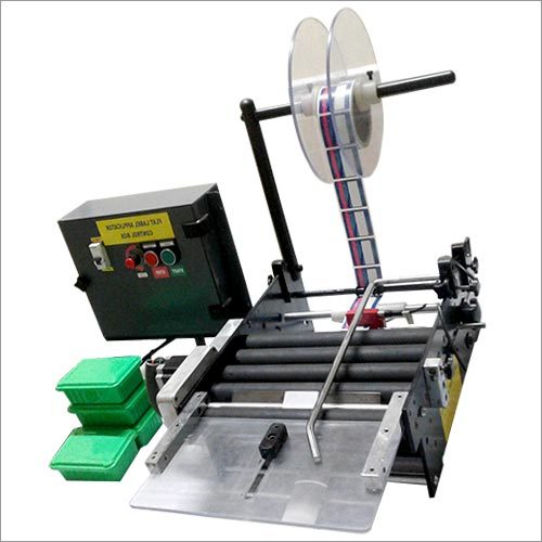 Semi Automatic Labeller For Flat Boxes