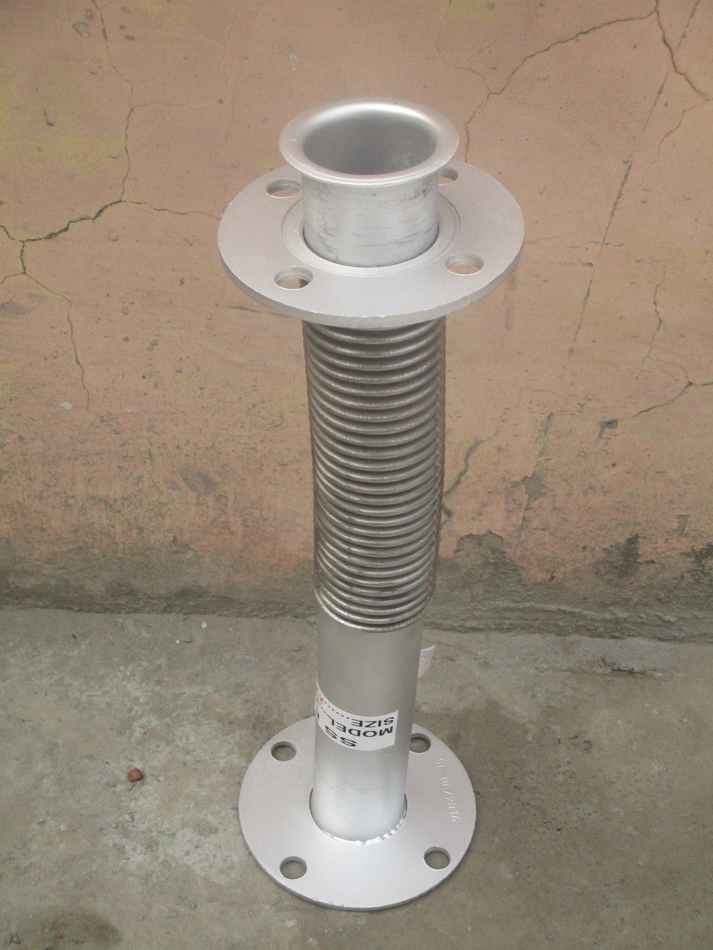 Exhaust Bellow - Metal, 1-3 Inch Inside Diameter, 1.5-3.5 Inch Outside Diameter | Air Medium, 10 Kgf/cm2 Pressure, 600â°c Temperature, 1 Year Warranty
