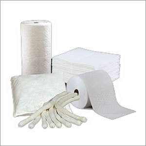 Oil Absorbents - Polypropylene, 15-22 Inch Size, 3-5 Millimeter Thickness | High Efficiency, Woven Filter Type, Low Working Temperature