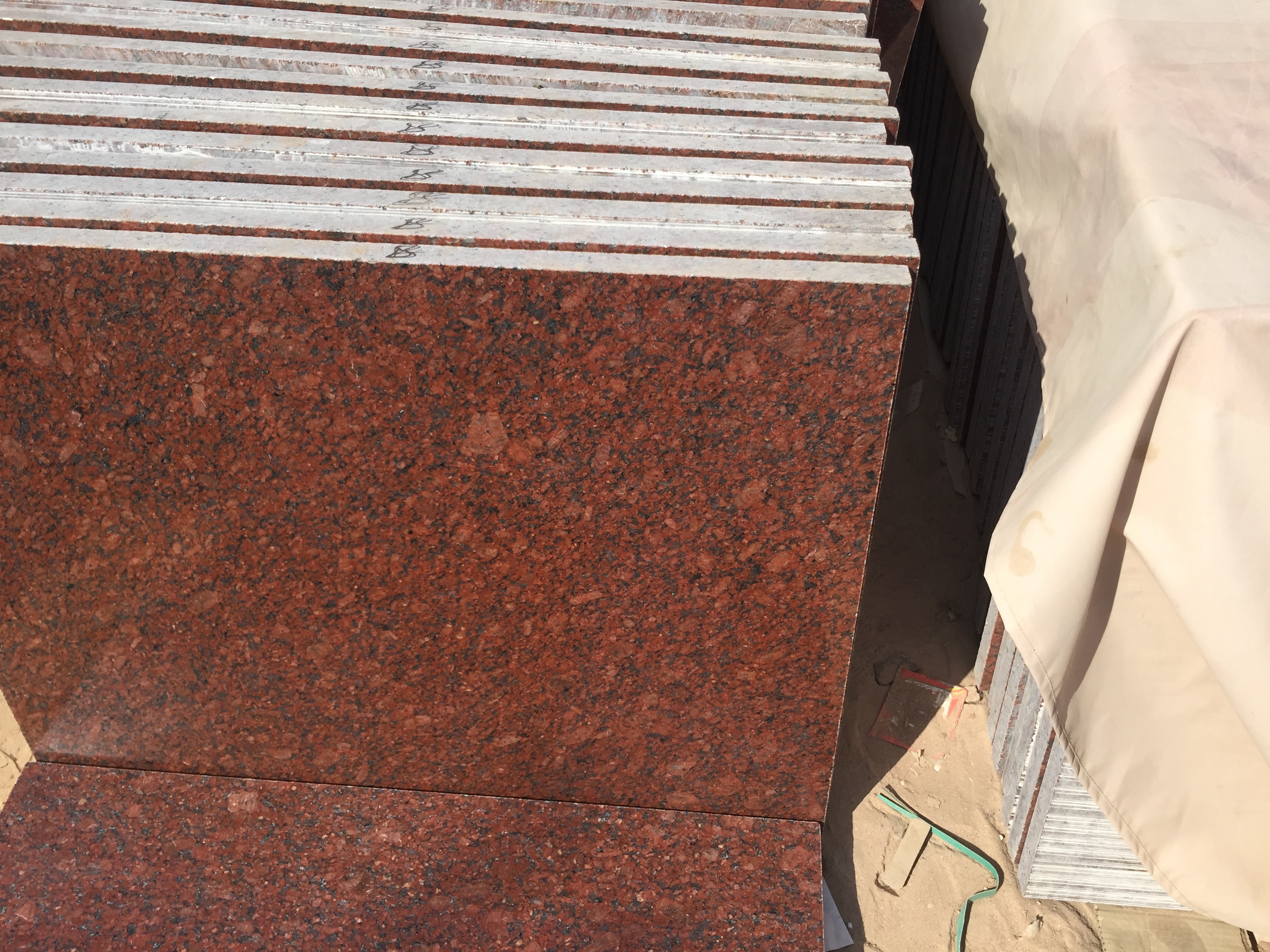 New Imperial Red Granite Tiles & Slabs Application: Flooring