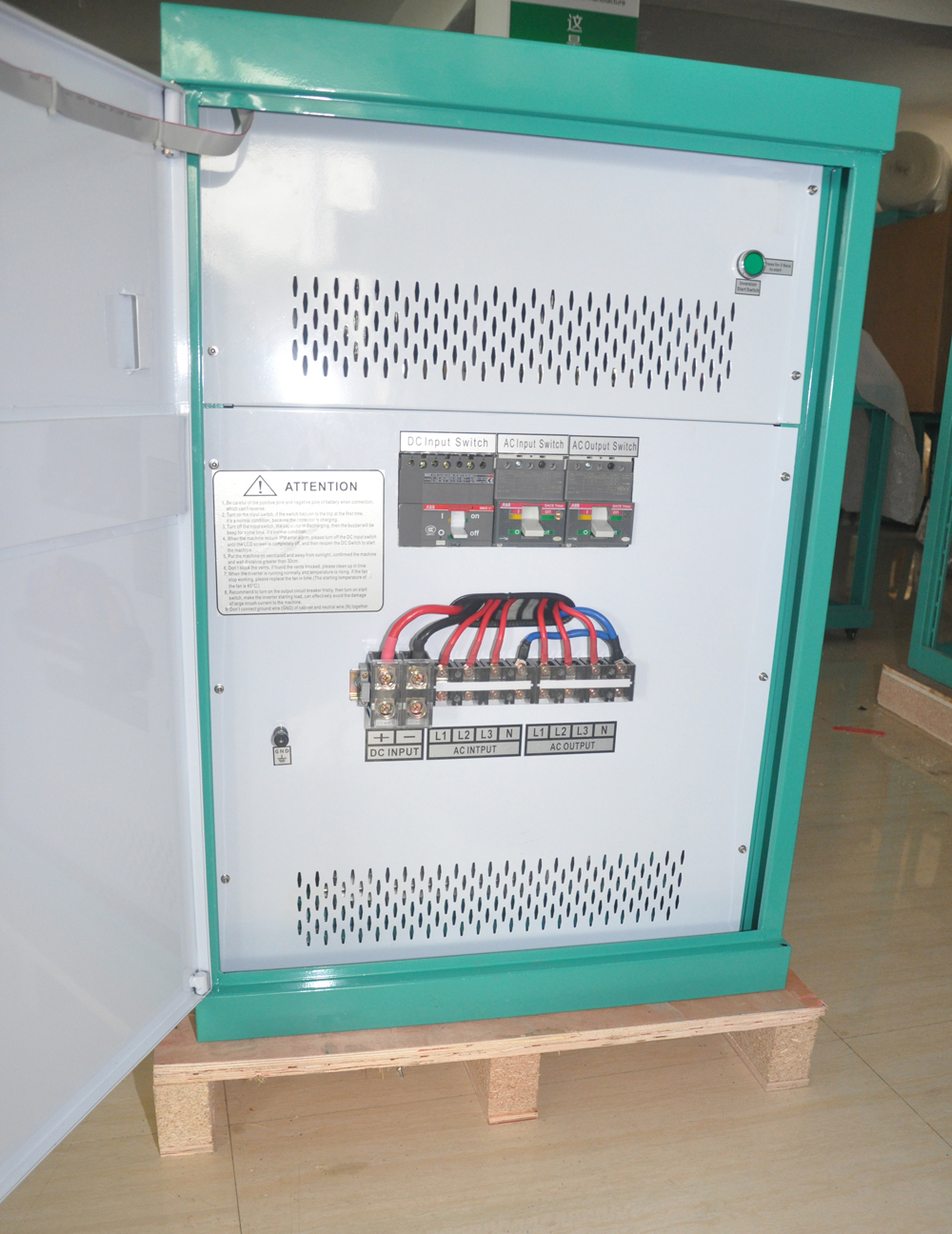 Off Grid Inverter - 15kw 25kw 30kw Ac Bypass With Built-in Charger | Pure Sine Wave Output, Ip45 Protection, Lcd Display, Voltage/current Sensor, 2-year Warranty