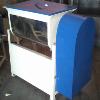 आटा गूंथने की मशीन