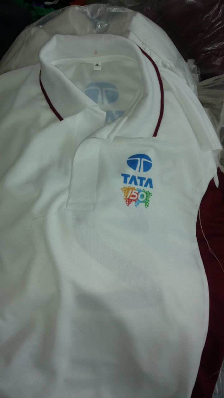Sports T-shirts - Polyester, Customized Fit , Quick-drying, Anti-wrinkle, Breathable Fabric With Vented Hems And Standard Collar For Unisex