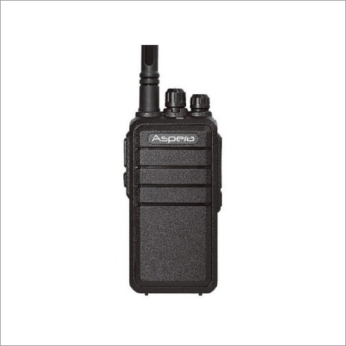 High Performance Two Way Radio - Durable Plastic Housing, Ergonomic Design , Powerful Battery Life and Clear Audio Transmission