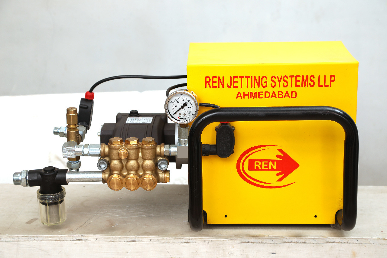 High-pressure Jet Car Washer - Steel, 600 X 400 X 800 Mm | 150 Bar Pressure, Foam Brush, Auto Pressure Cut Off, Low Water Consumption