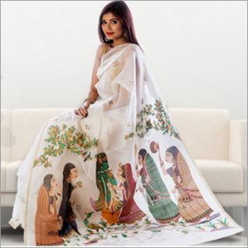 व्हाइट हैंडलूम लेडीज़ साड़ी