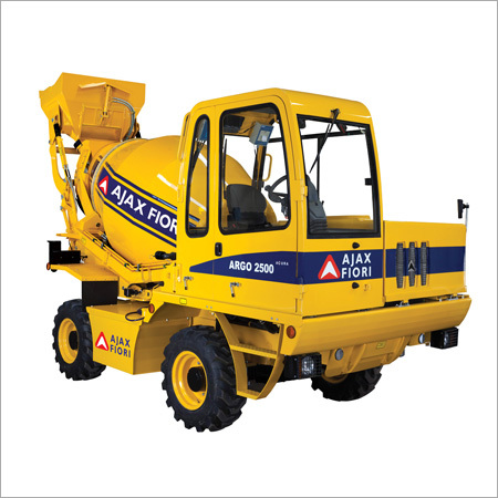 Self Loading Transit Mixer