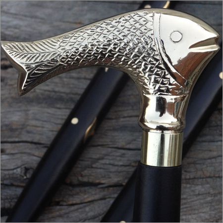 फिश हेड वॉकिंग केन