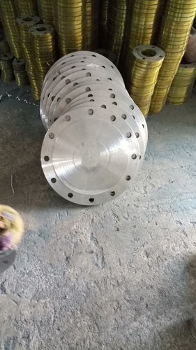 टेबल ई एमएस फ्लेंज