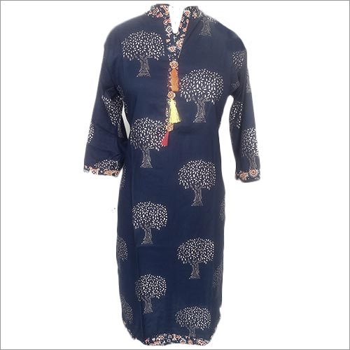 गोल्ड प्रिंट कुर्ती