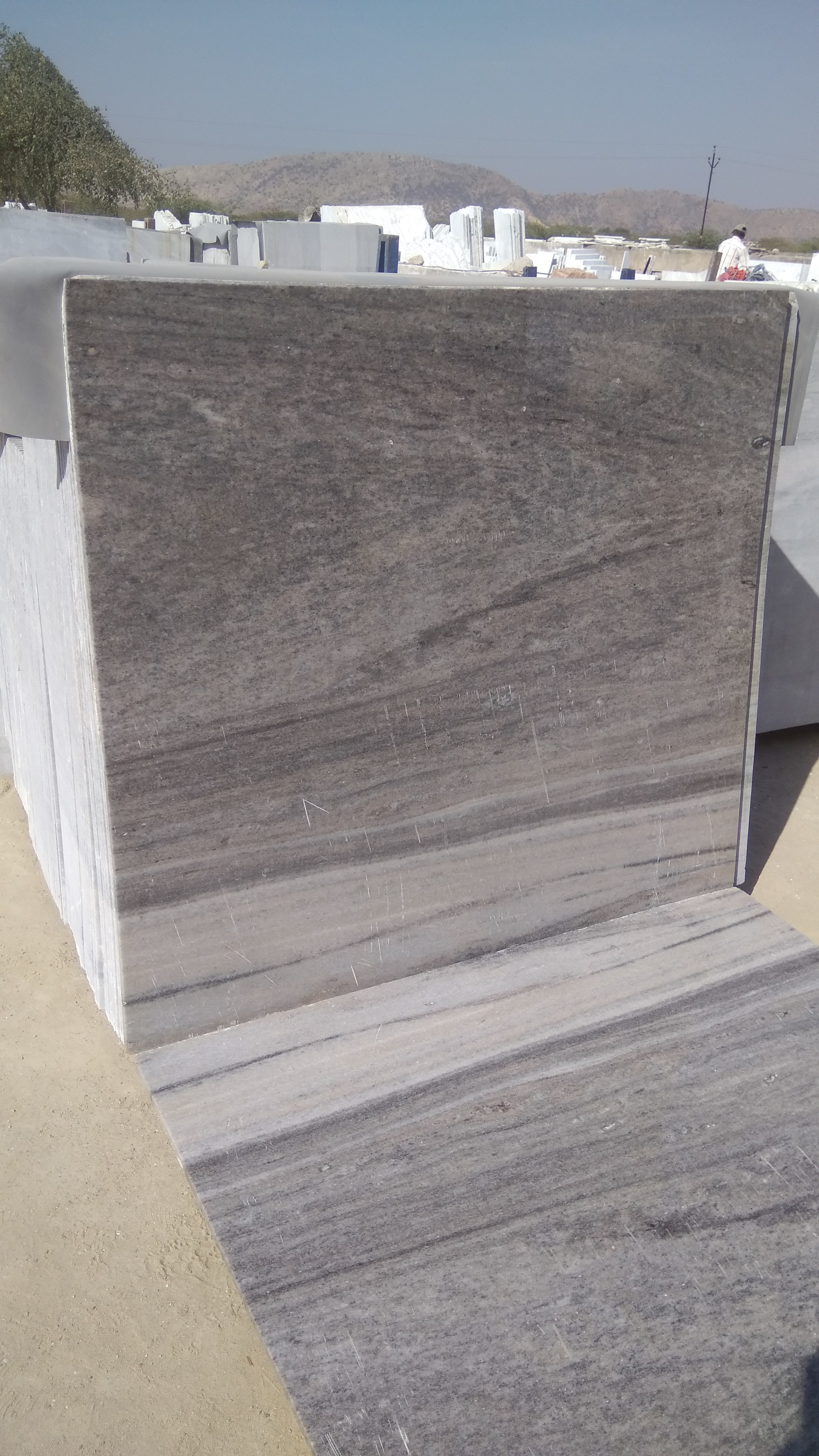 Morchana Brown Marble Size: 48*45*85