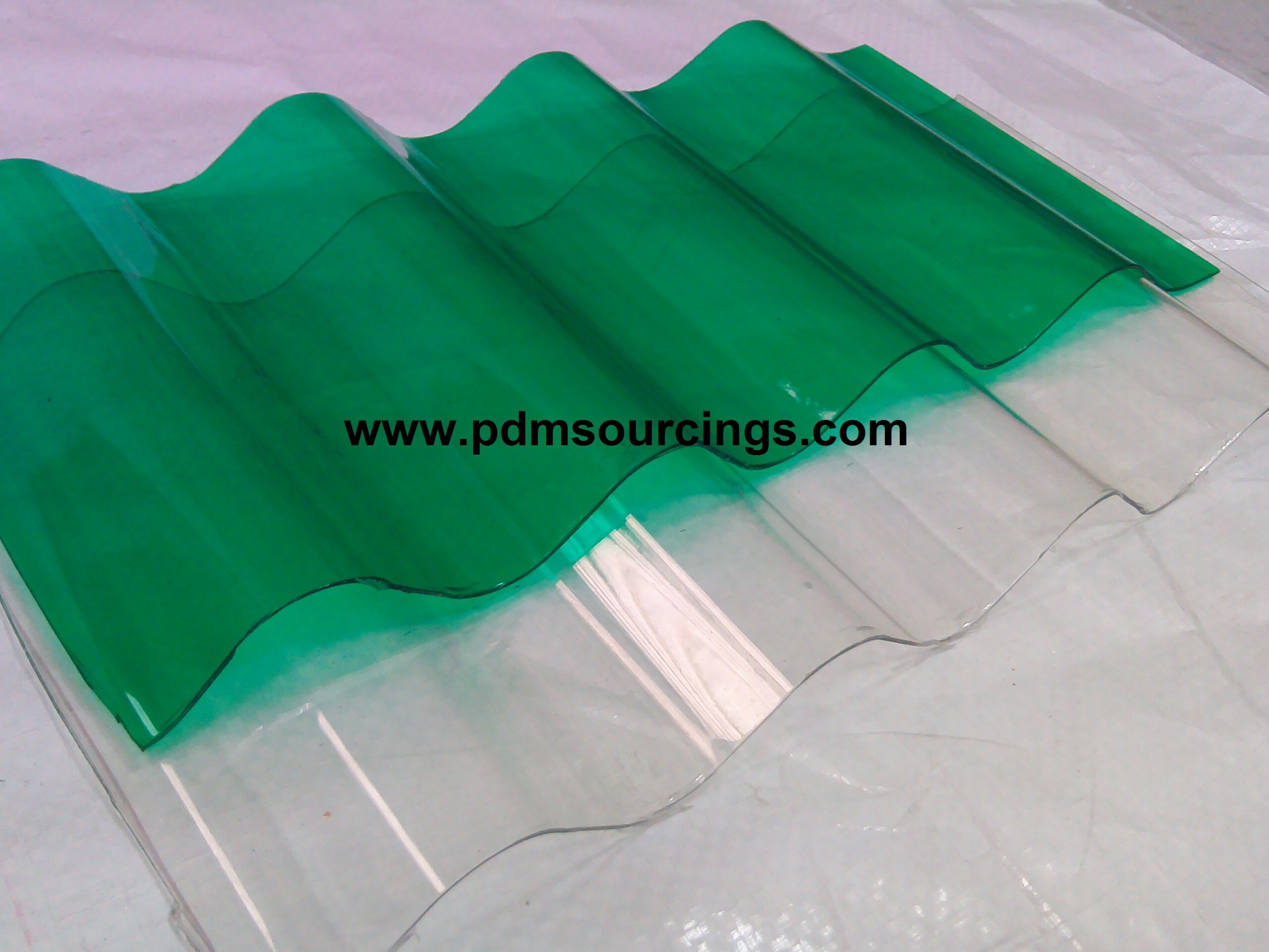 Polycarbonate Corrugated Gi Sheet Length: 2.44