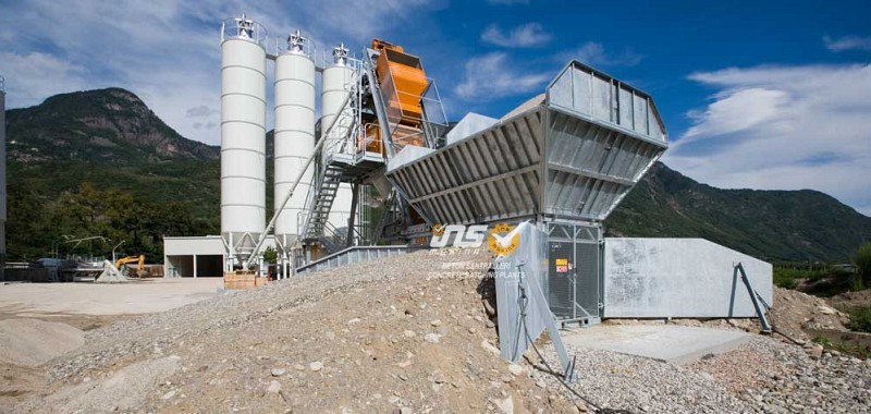Compact Concrete Batching Plant - Steel Material, 20-120 M3/h Capacity | Drum Mixer, Plc Control System