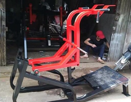 Hack Squat