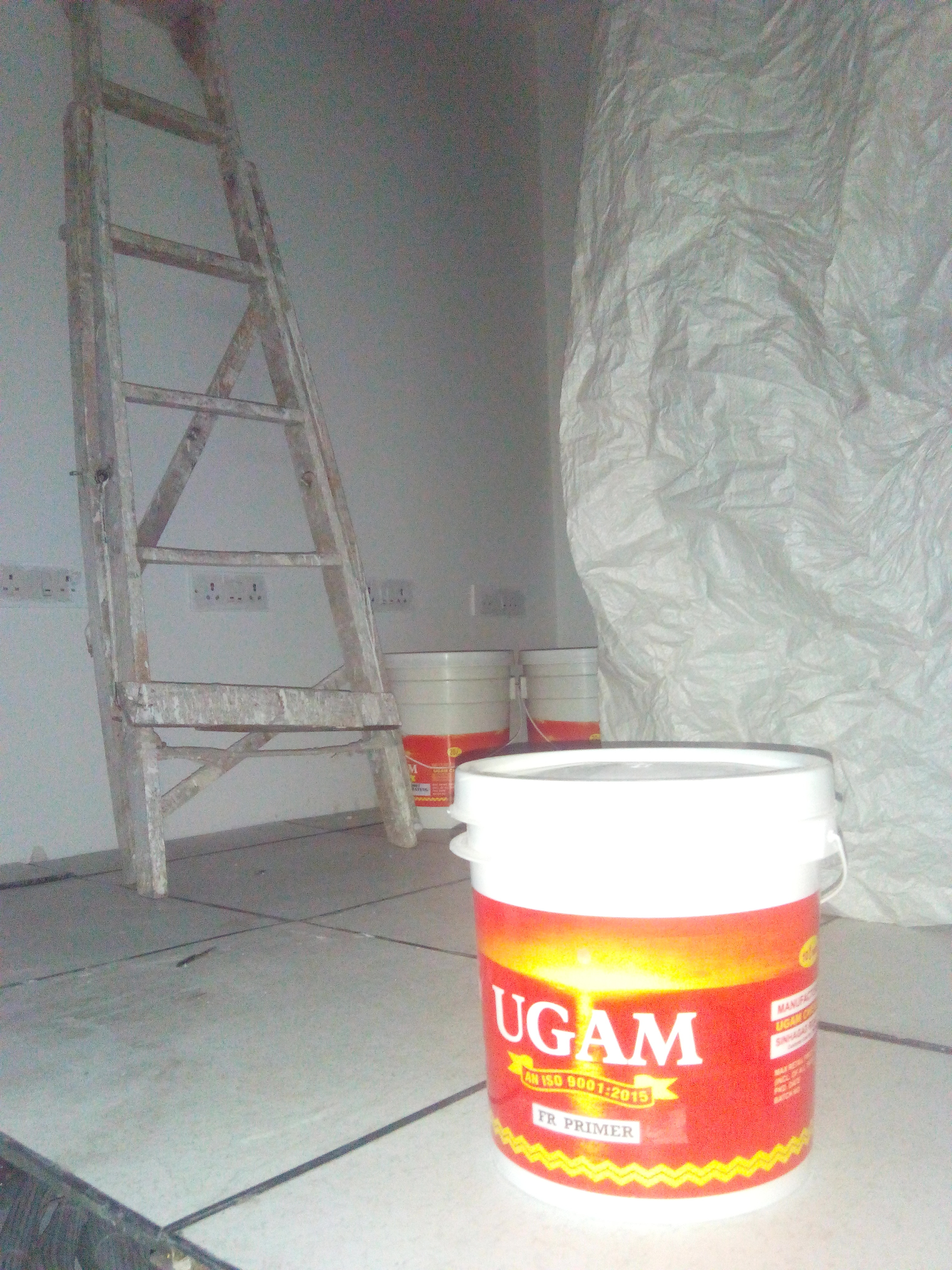 Fire Resistant Coatings - Acrylic Base, Dark Gray | Class A Fire Rating, <50g/l Voc, 10-12 Sq.m/l Coverage, 2-4 Hours Drying Time