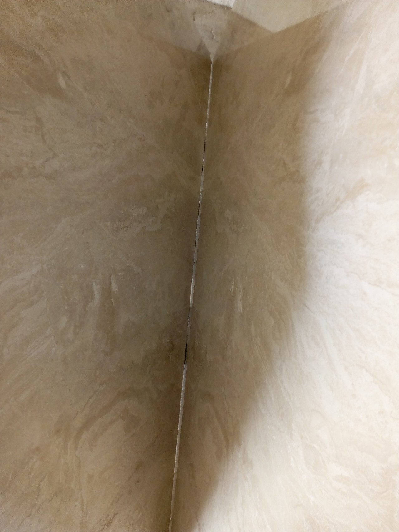Dyna Turkey Size: 89*51*70