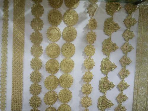 बुता लेस