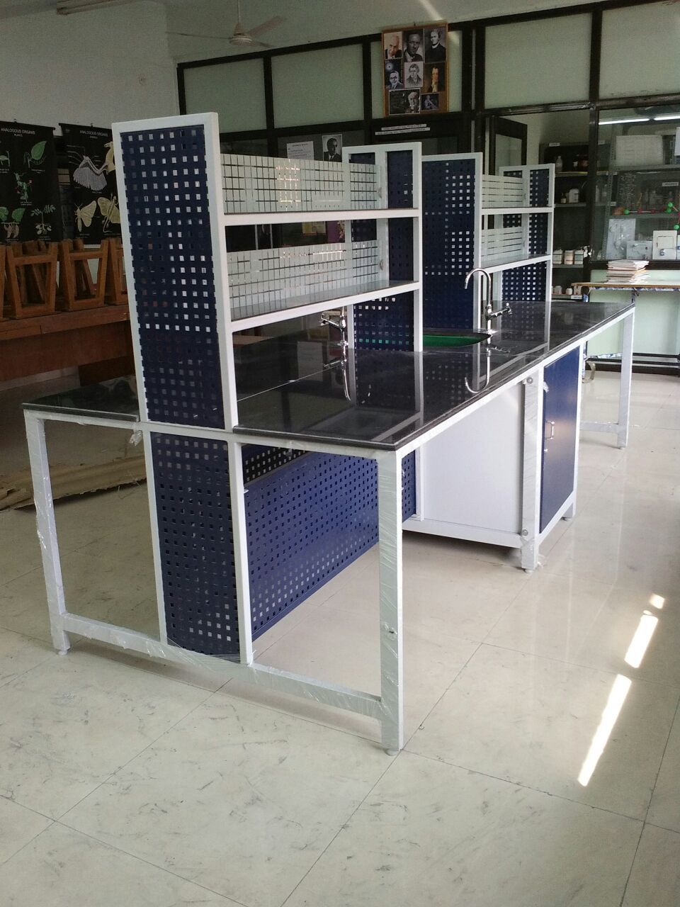 Lab Tables No Assembly Required