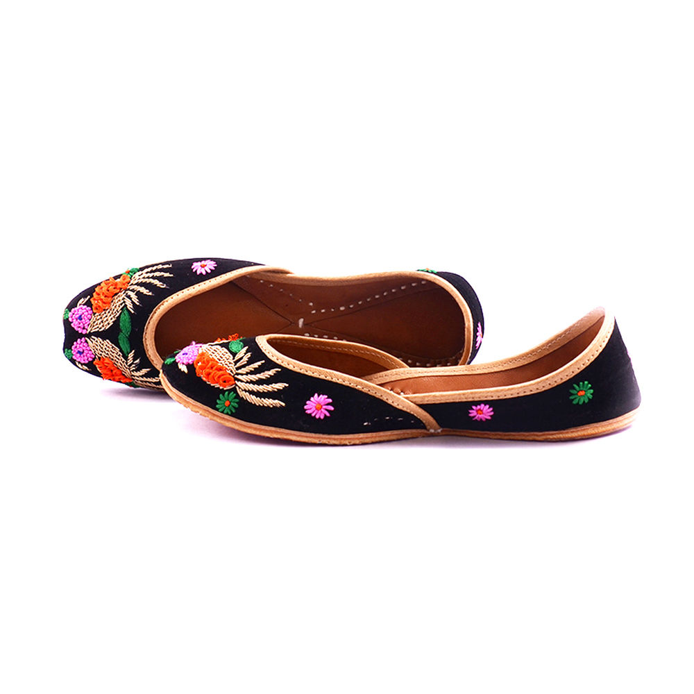 Party Wear Black Color Punjabi Jutti With Multi Color Handwork For Woman Heel Size: Flat