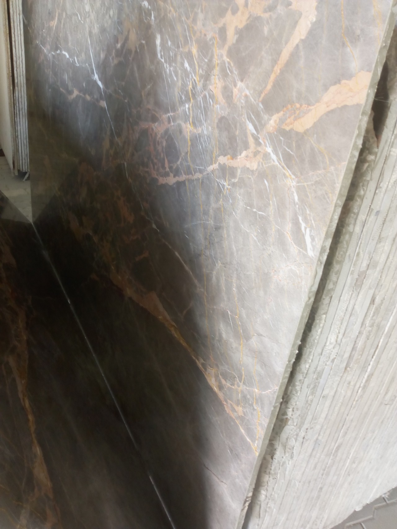 Grey Braccia - 89x49x58 Cm Slabs, 18mm Thick Premium Quality Stone