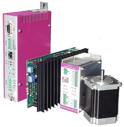 स्टेपर मोटर और कंट्रोलर