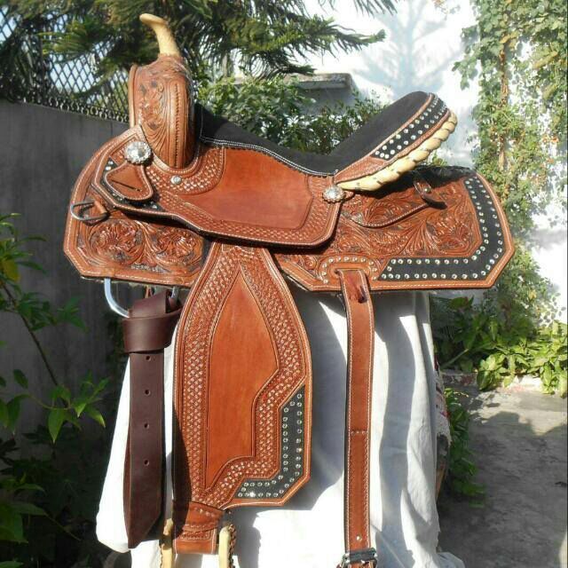 Leather Western Saddle