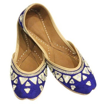 नीली पंजाबी जूती हील का आकार: सपाट