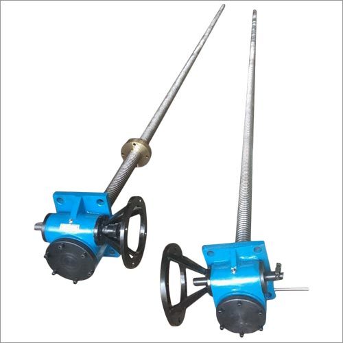 Screw Gate Hoist