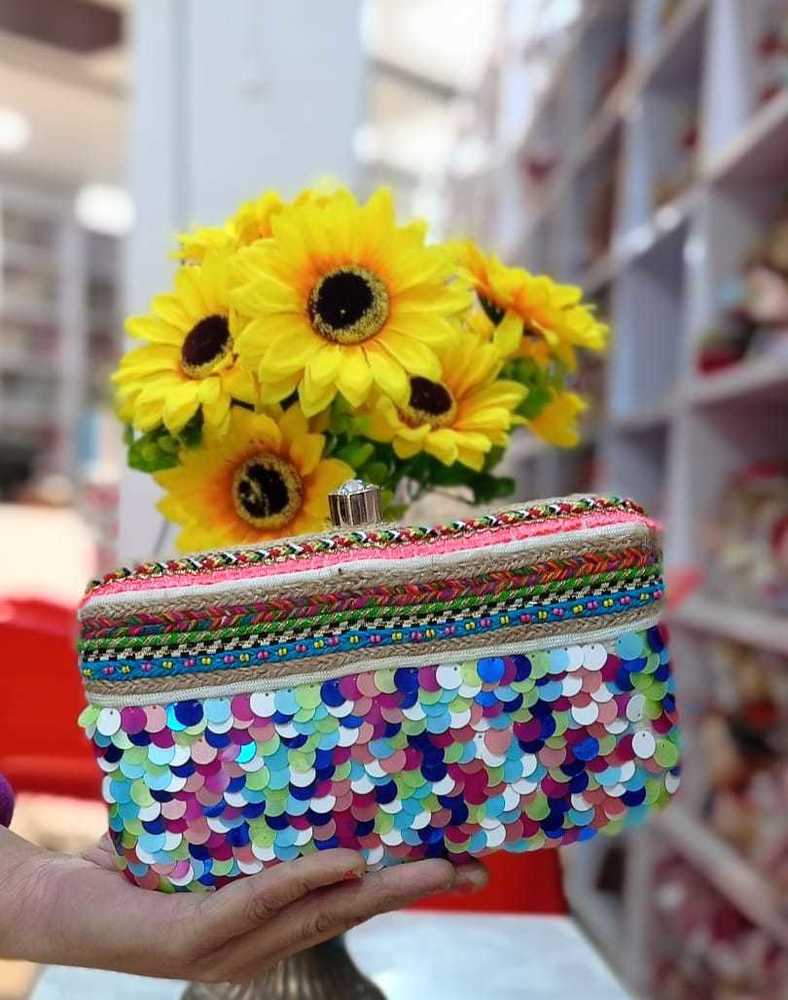 Multi Ethnic Clutches Online