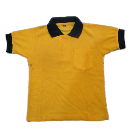 स्पोर्ट्स कॉलर वाले टी-शर्ट