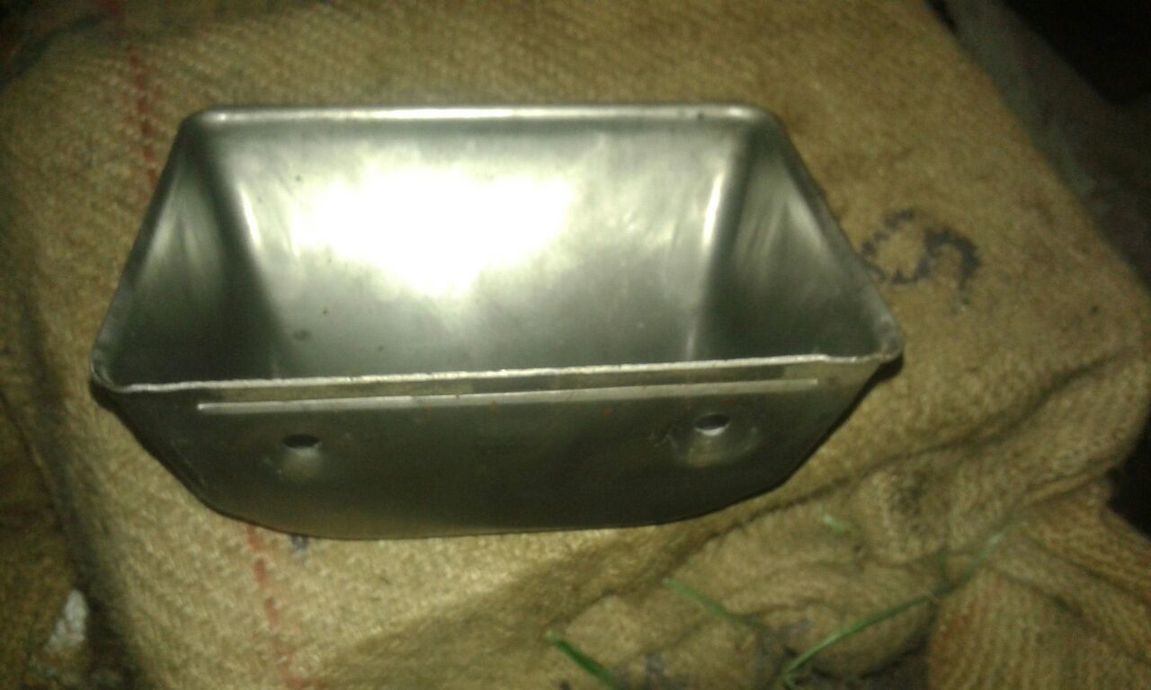 Seamless Elevator Bucket - Stainless Steel, 71-210mm Depth, 78-519mm Width, Steel Frame, Medium Size, Seamless Design For Material Lifting