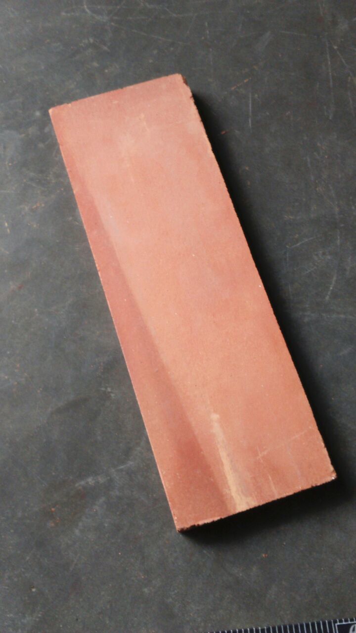Terracotta Tiles - Handmade & Machine Made Rectangle | Red Terracotta Material, Weight 200-2500 Grams