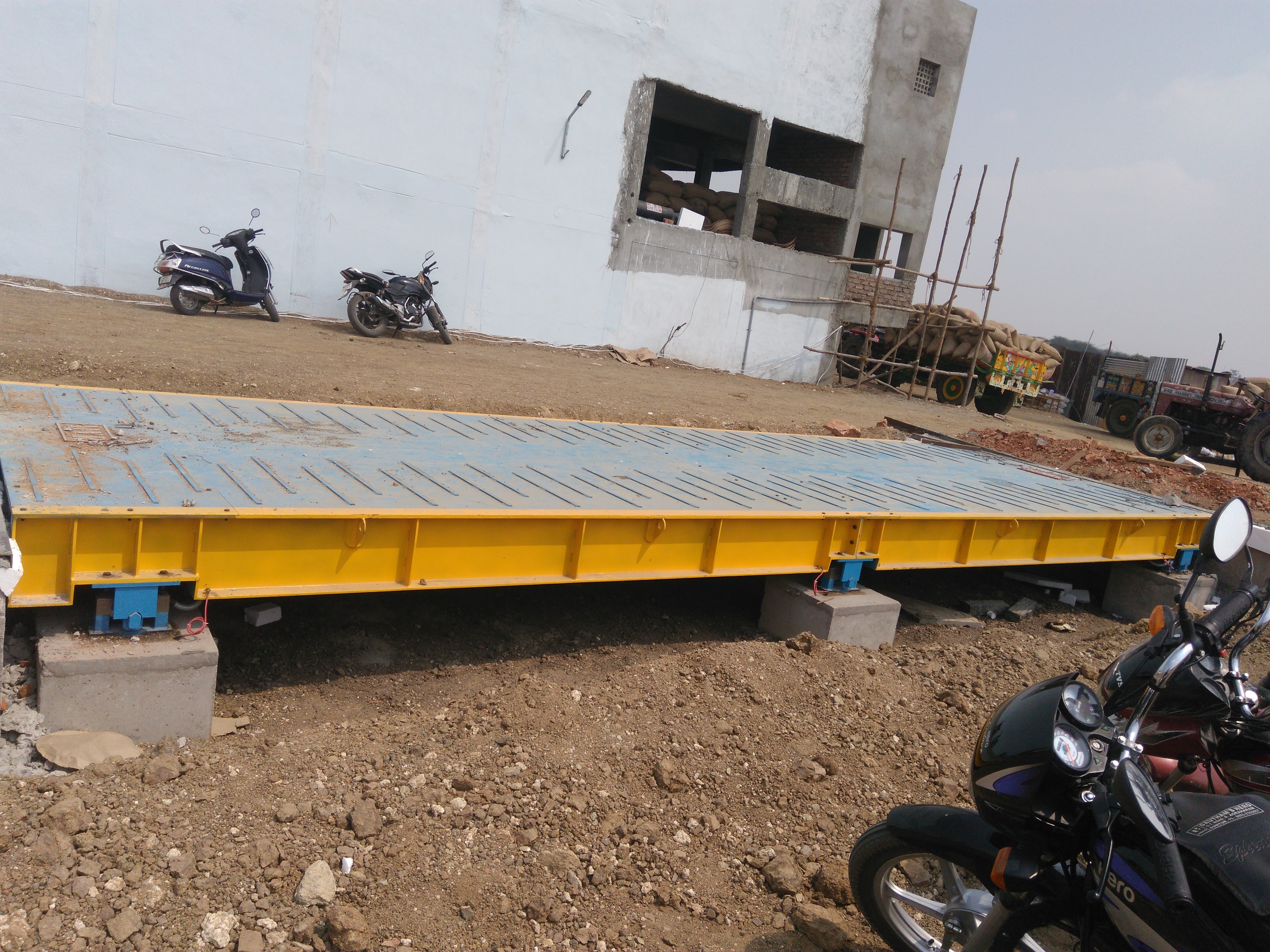 Surface Mounted Weighbridge Accuracy: As Per The Standard Mm