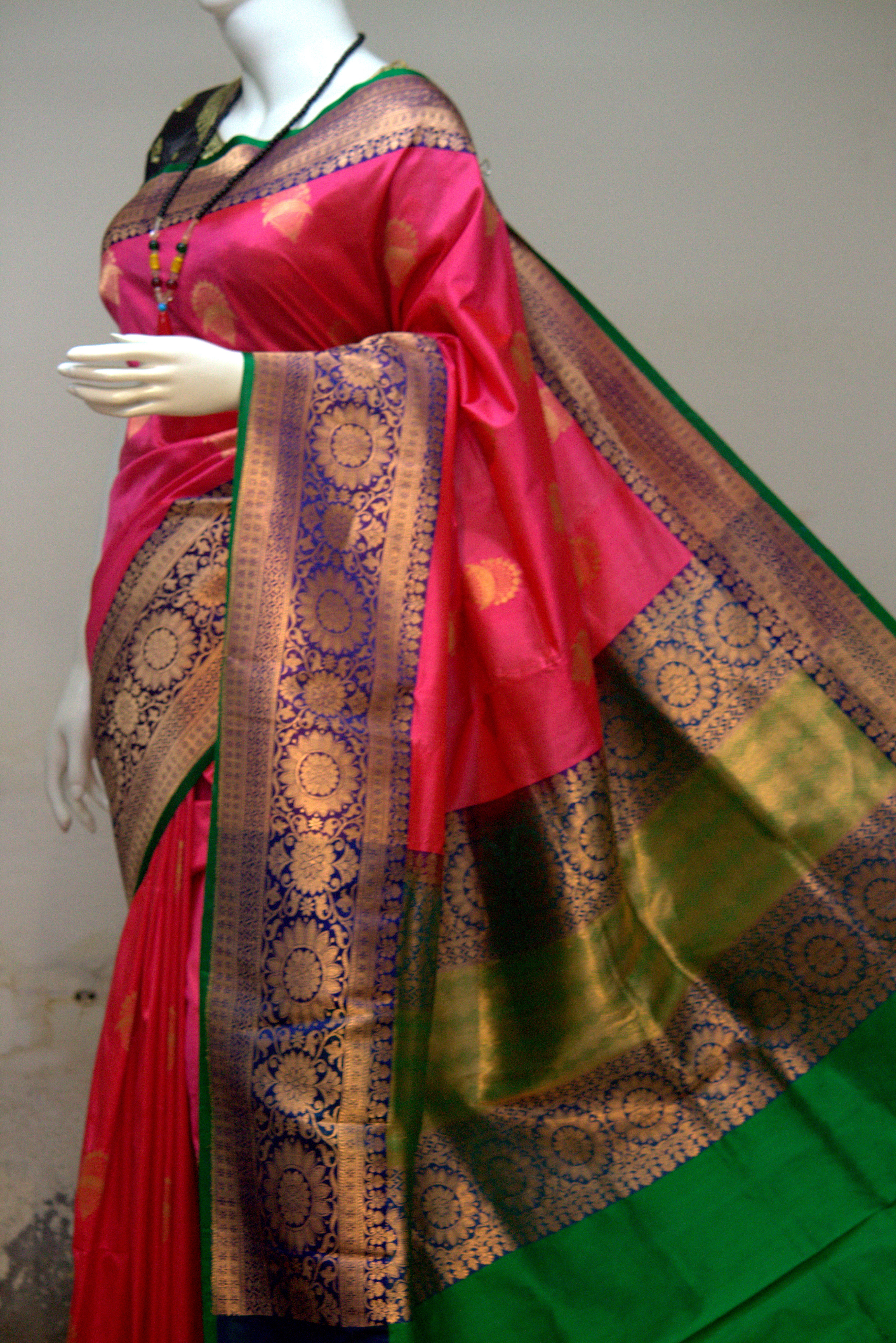 Red And Green Banarasi Paithani