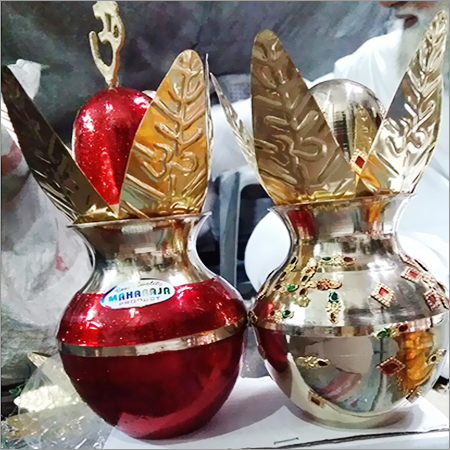पीतल का कलश