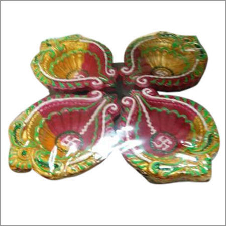 सजावटी मिट्टी का दीया