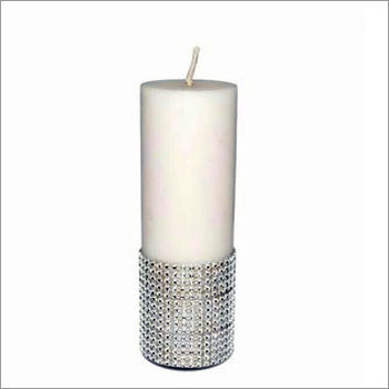 डिजाइनर पिलर मोमबत्ती