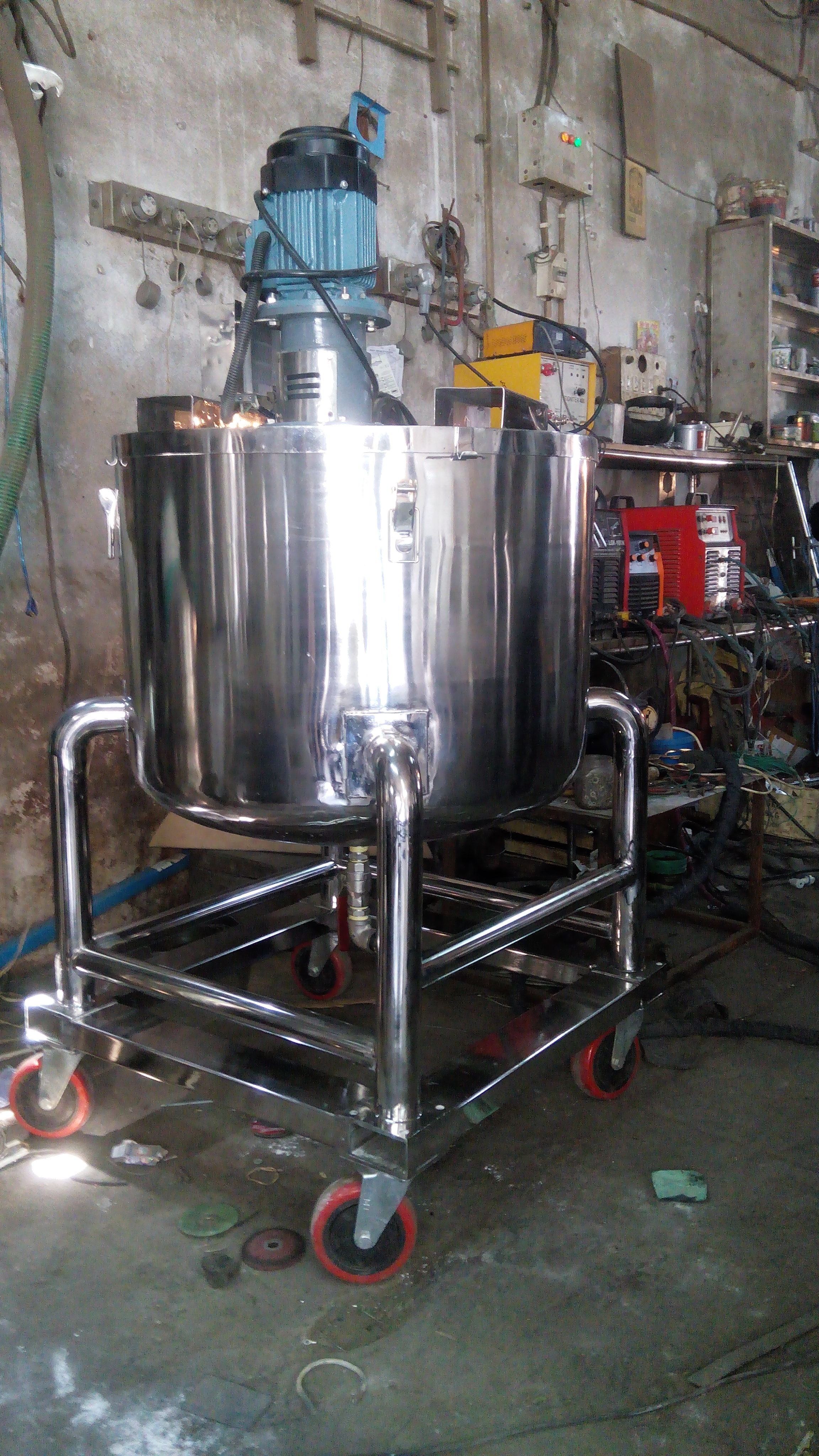 Mixing Tank